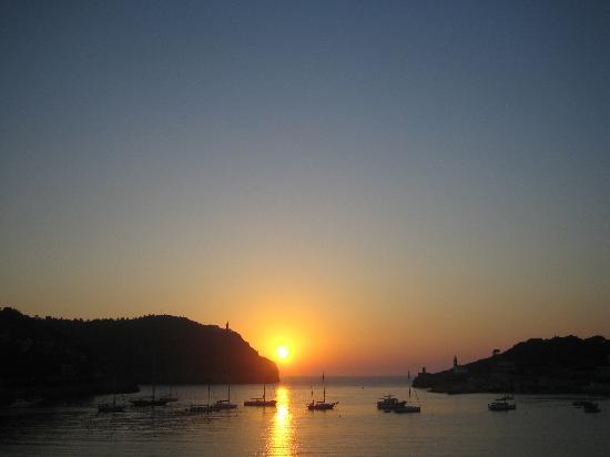 1069913_559141590798496_1156740949_n