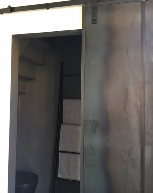 douche-en-wc-in-de-badkamer